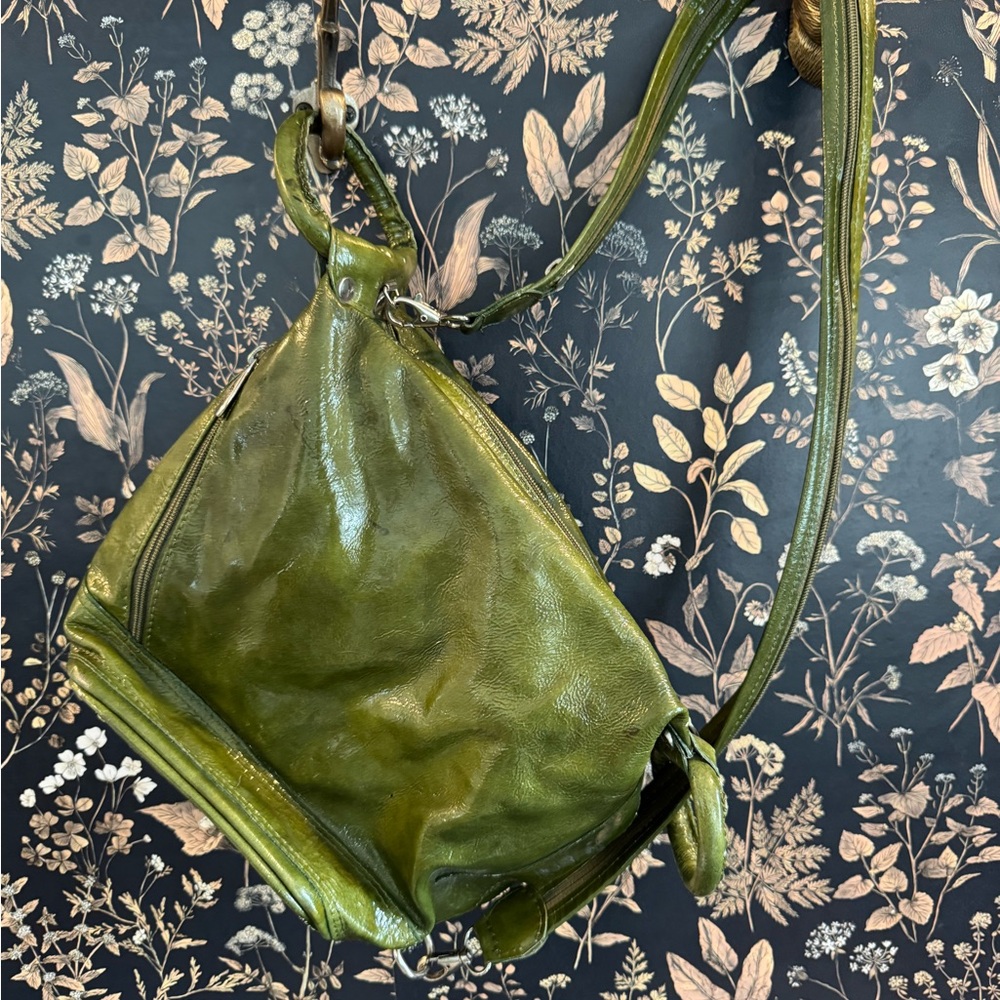 Green Leather Valentina Shoulder Bag made in Italy